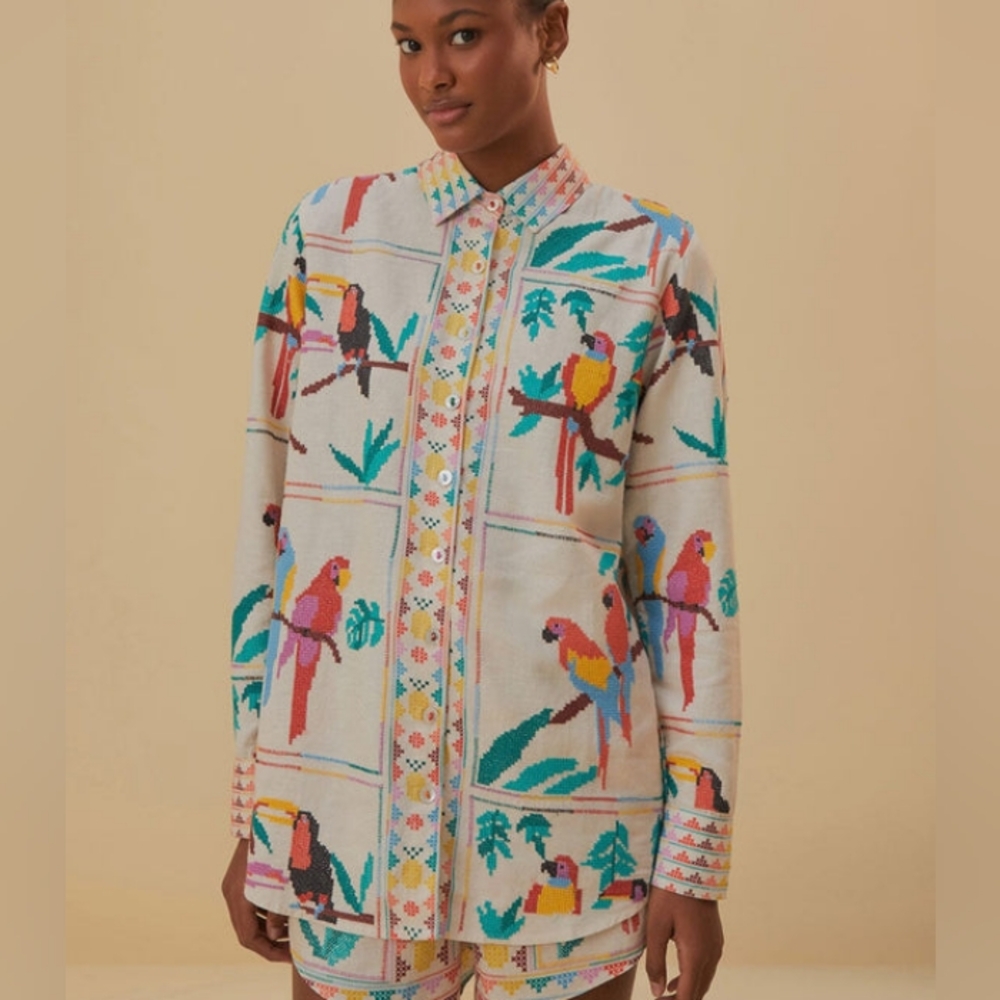 FARM RIO Embroidered Cross Stitch Parrot Shirt L